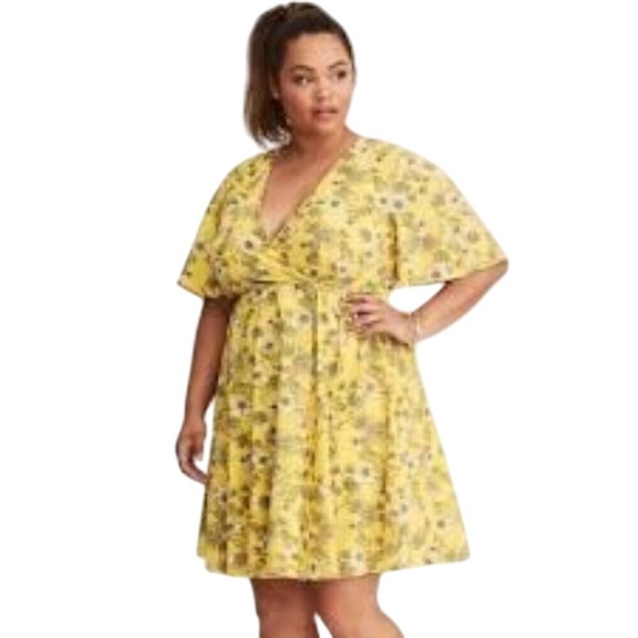 torrid Dresses & Skirts - Torrid‎ Yellow Floral Print Georgette Wrap Midi Dress Size 24